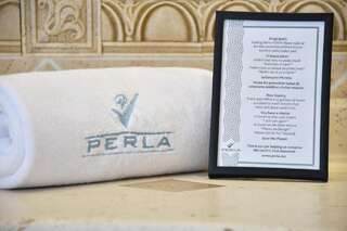 Отель Hotel Perla Херцег-Нови Улучшенный двухместный номер с 1 кроватью и видом на море-9